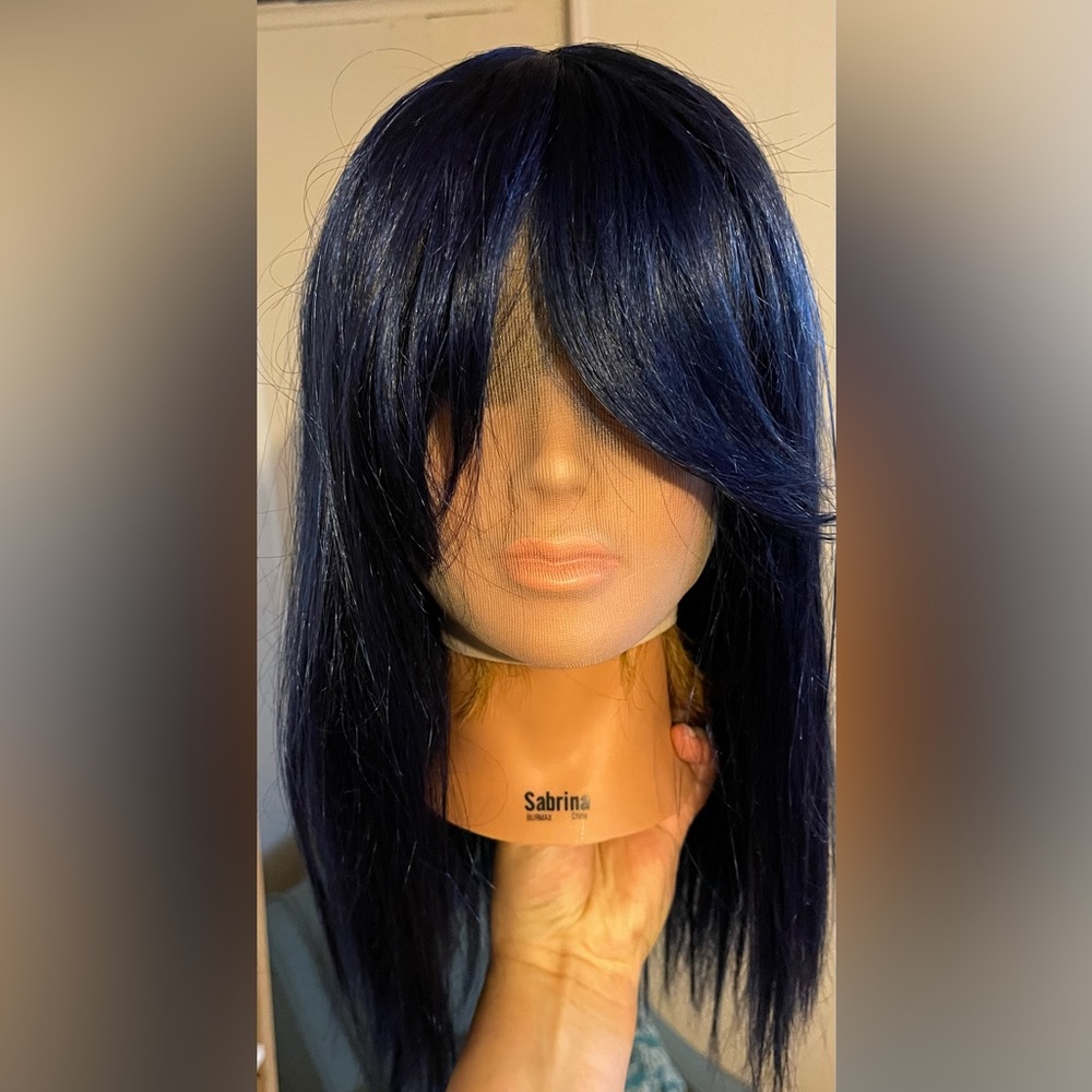 Blue Black Fusion Medium Length Wig - Picture 2 of 7